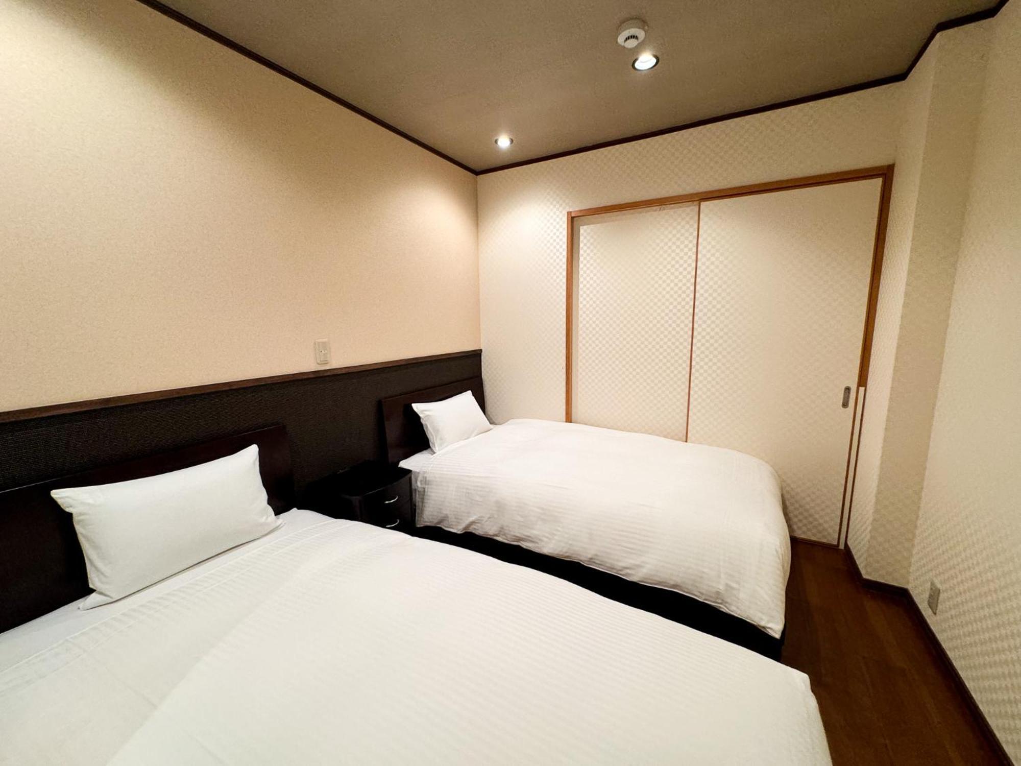 Rinn Hostel Miyagawacho Киото Екстериор снимка